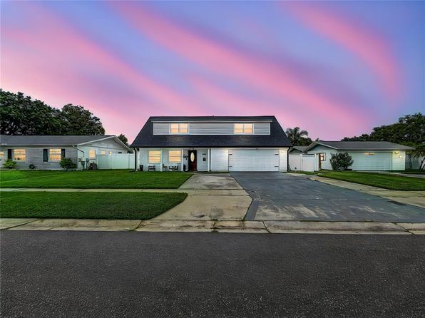 8407 Quartz Pl, Tampa, FL