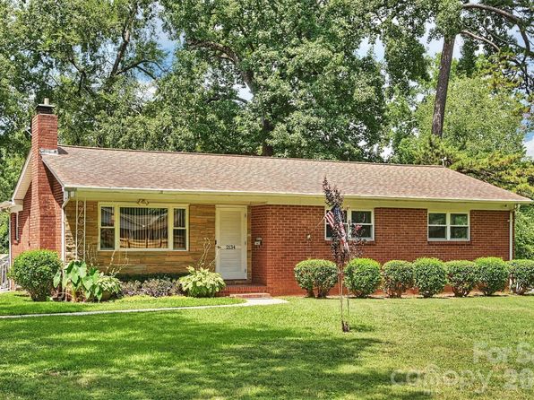 2134 Bromwich Rd, Charlotte, NC