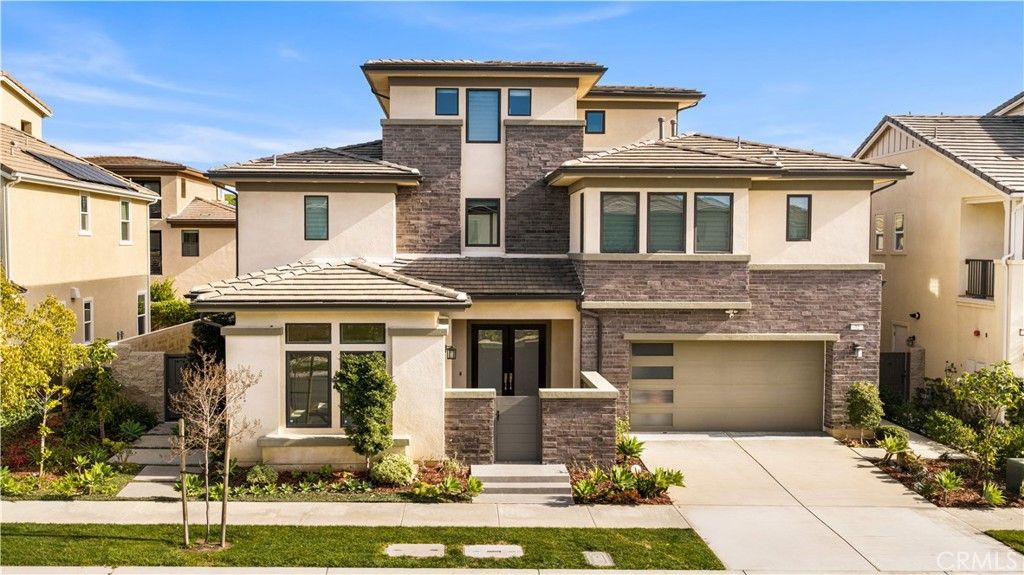 72 Ray, Irvine, CA